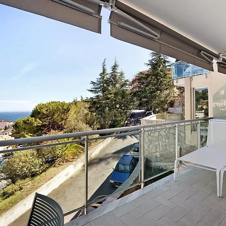 Ξενοδοχείο με διαμερίσματα Modus Vivendi Trilocale Deluxe 3*